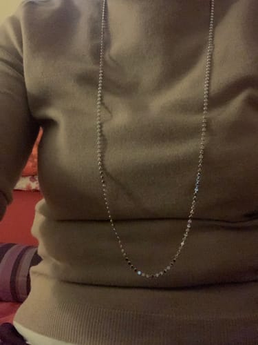 Customer photo review of Collana lunga a cubetti