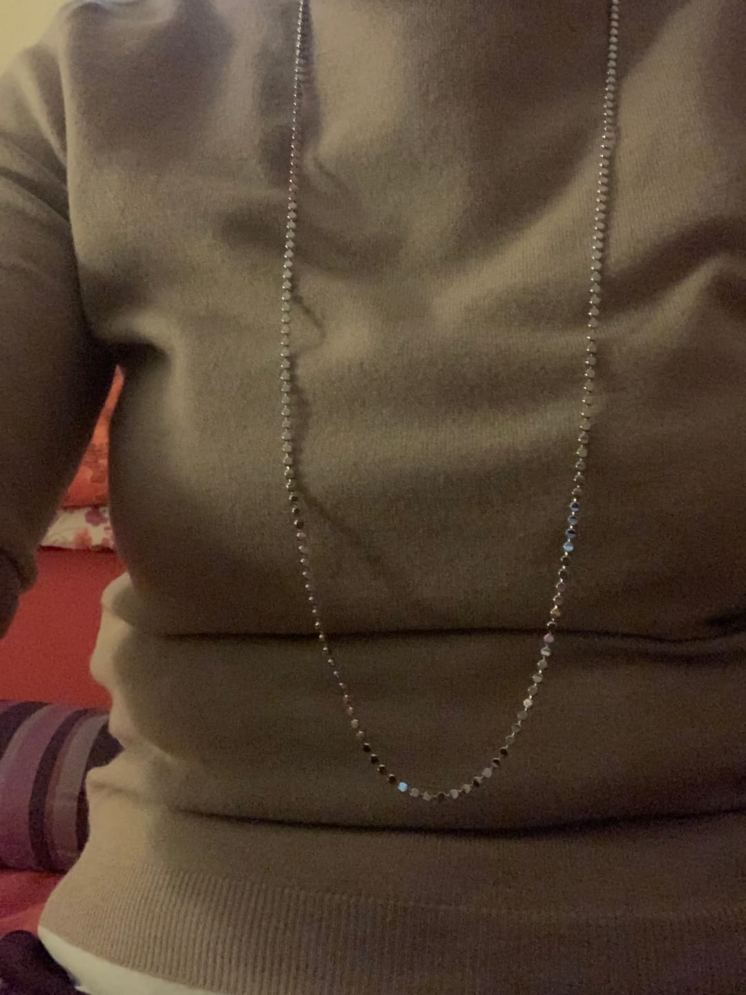 Customer photo review of Collana lunga a cubetti