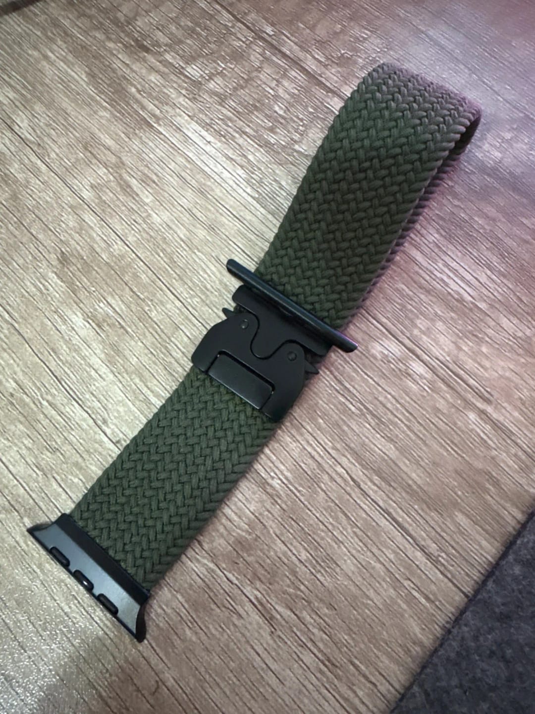Customer photo review of Bracelet Apple Watch Nylon Tressé Réglable