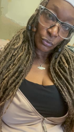 Customer photo review of Hidrocor Quartz Blue Gray Prescription Colored Contact Lenses