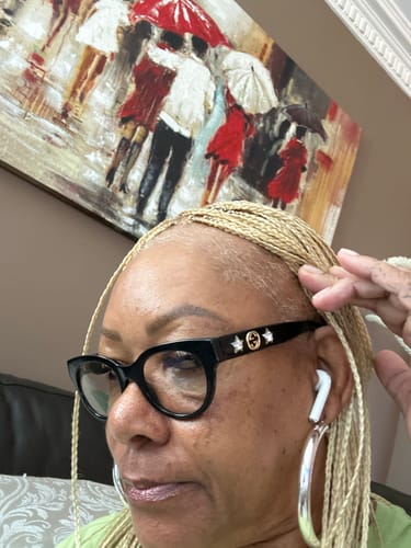 Customer photo review of Rennora Hair Growth Serum