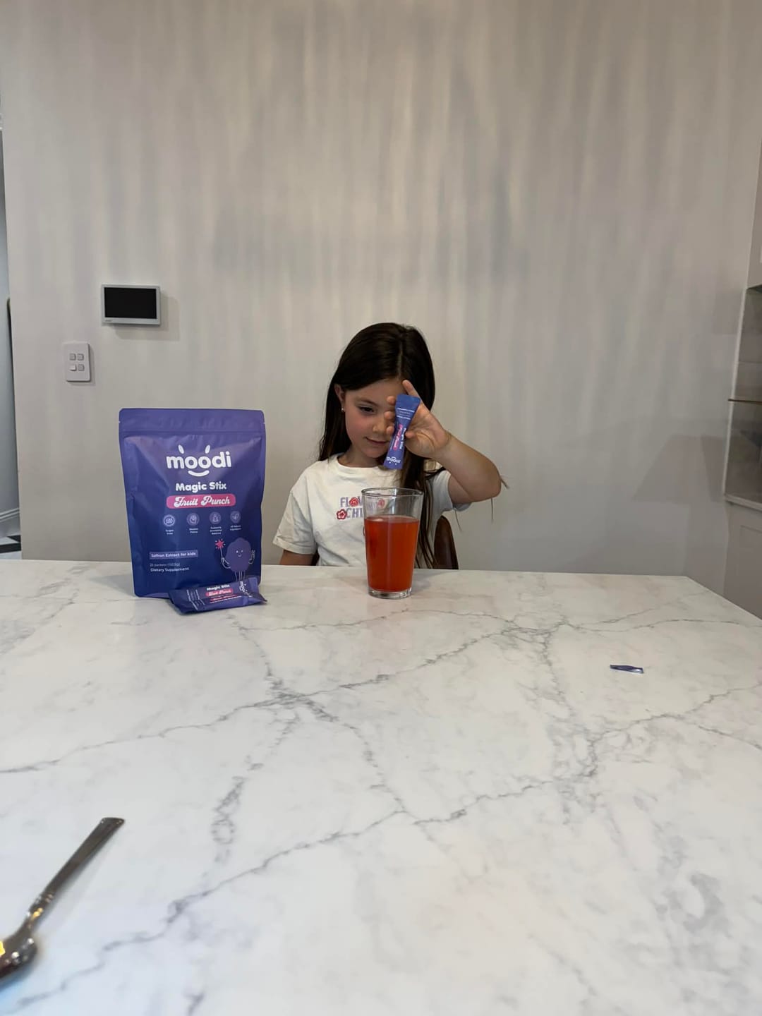 Customer photo review of Moodi Magic Stix™