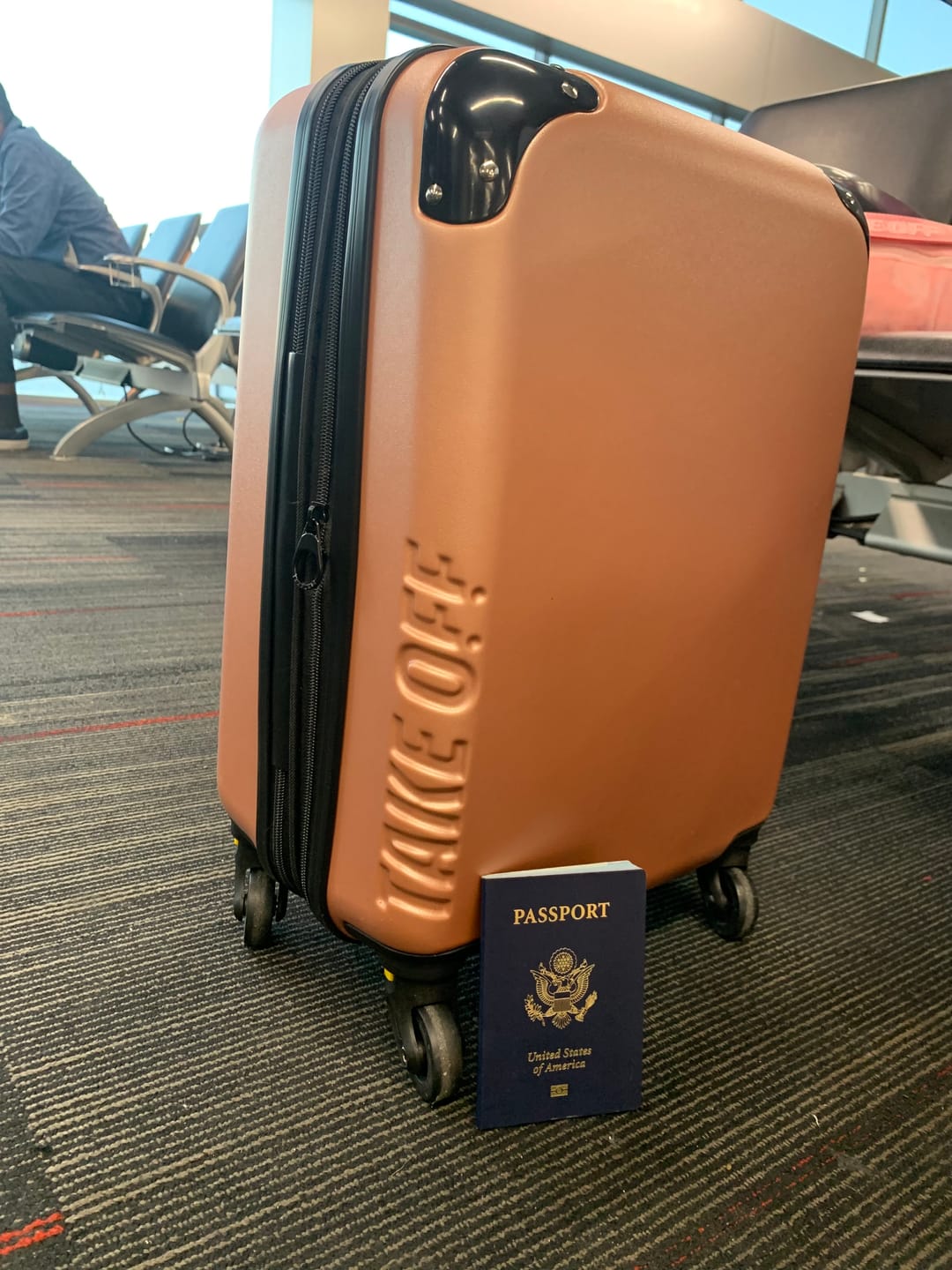 Customer photo review of Personal Item Suitcase 2.0 - EXPANDABLE