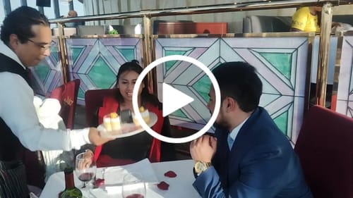 Customer video review of Cena Romántica Buen Mes