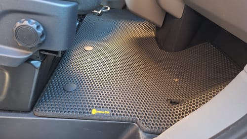 Customer photo review of Fußmatten für Van - Komplettset