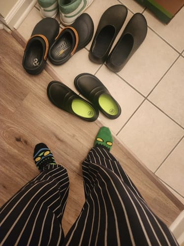 Customer photo review of Cloggies Klassisch - Gesunde und rutschfeste Komfort Clogs