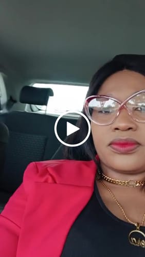 Customer video review of Gold Era Necklace
