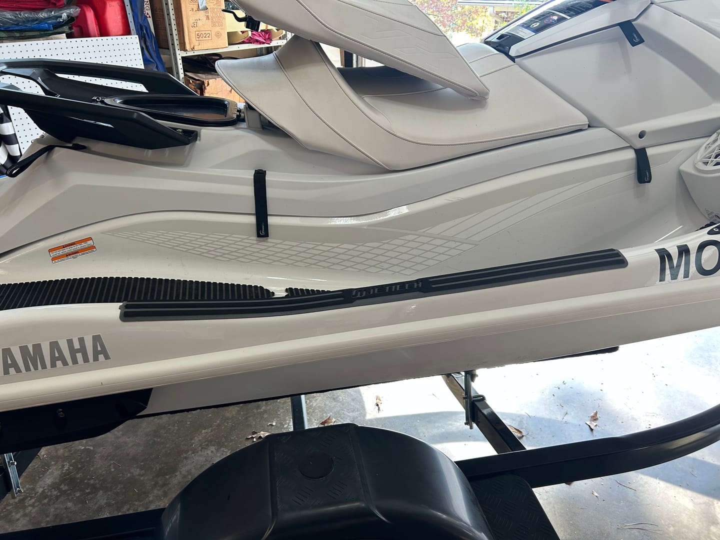 Customer photo review of JET TECH PWC GUNNEL TRACTION PADS