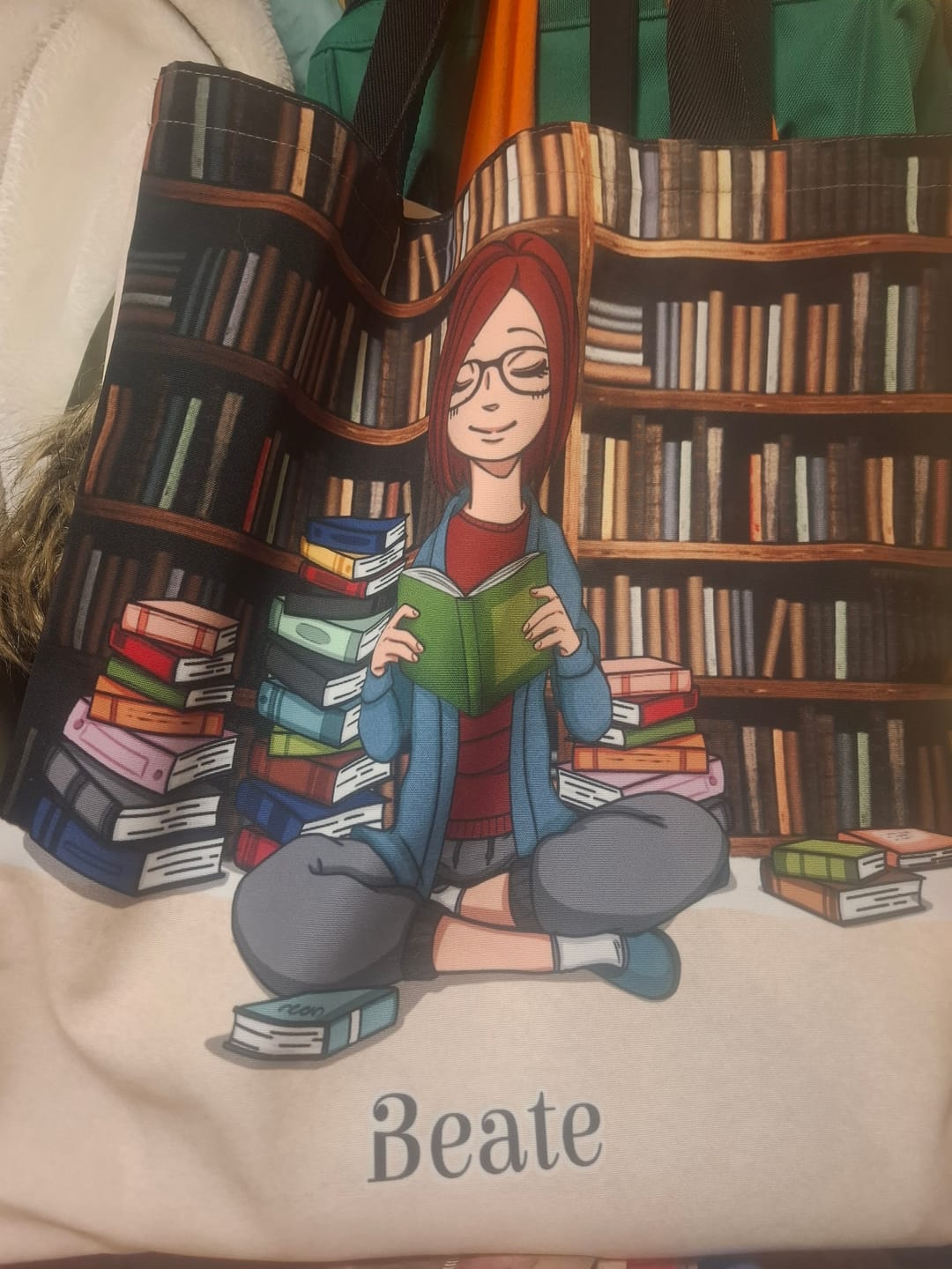 Customer photo review of Büchermädchen - Individuelle Tragetasche