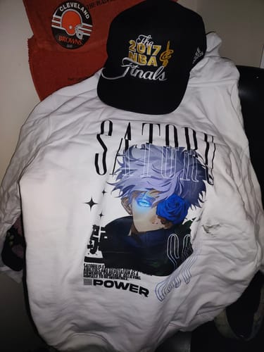 Customer photo review of Exclusive Satoru Gojo Power Anime Hoodie - High-Quality Jujutsu Kaisen Apparel