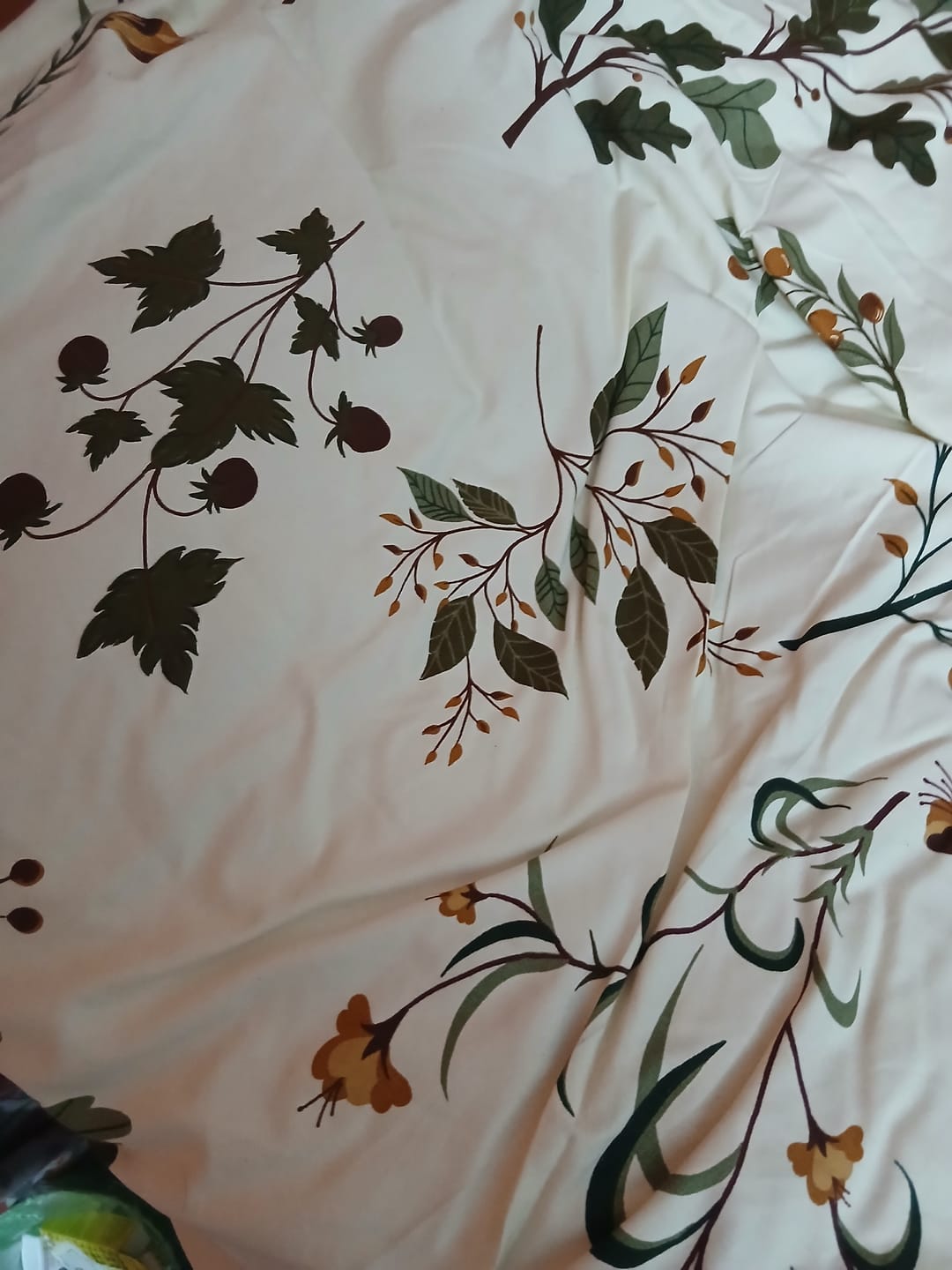 Customer photo review of DEWDROP DUVET COVERS  SET - 8 PCS (PREMIUM)