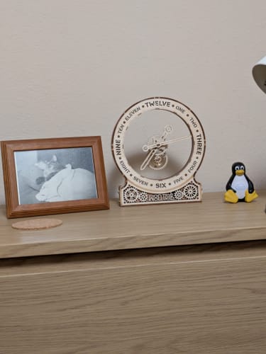 Customer photo review of Kinetic Clock: Modern