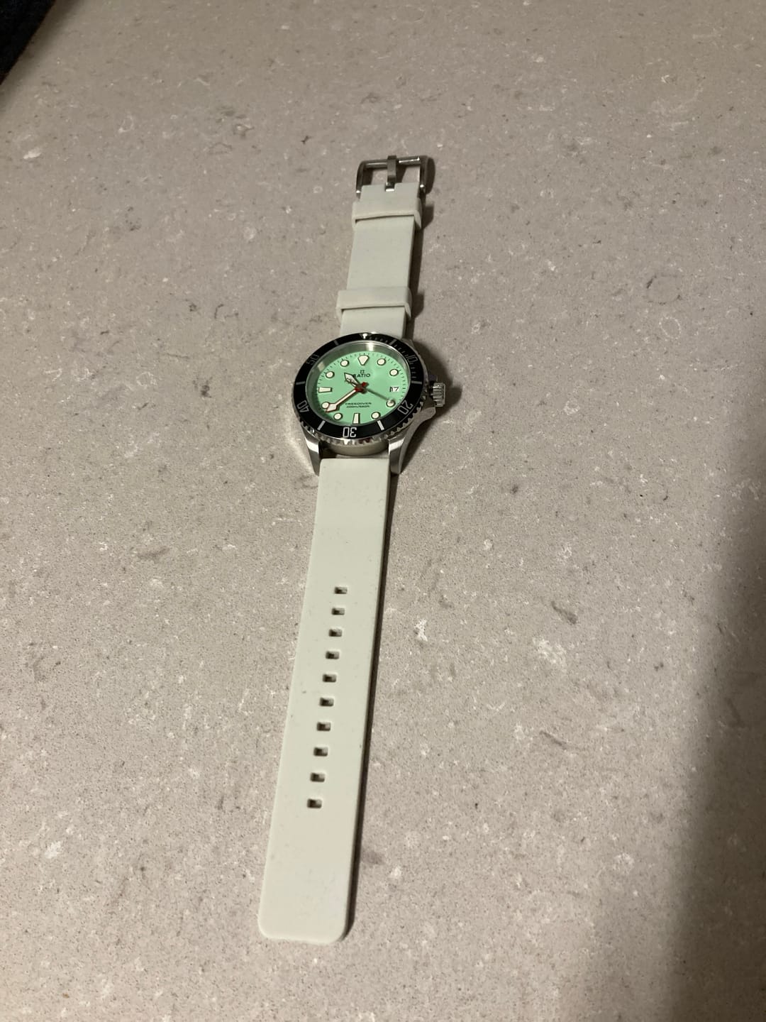 Customer photo review of Silicone Kwik Change - Smooth Pearl