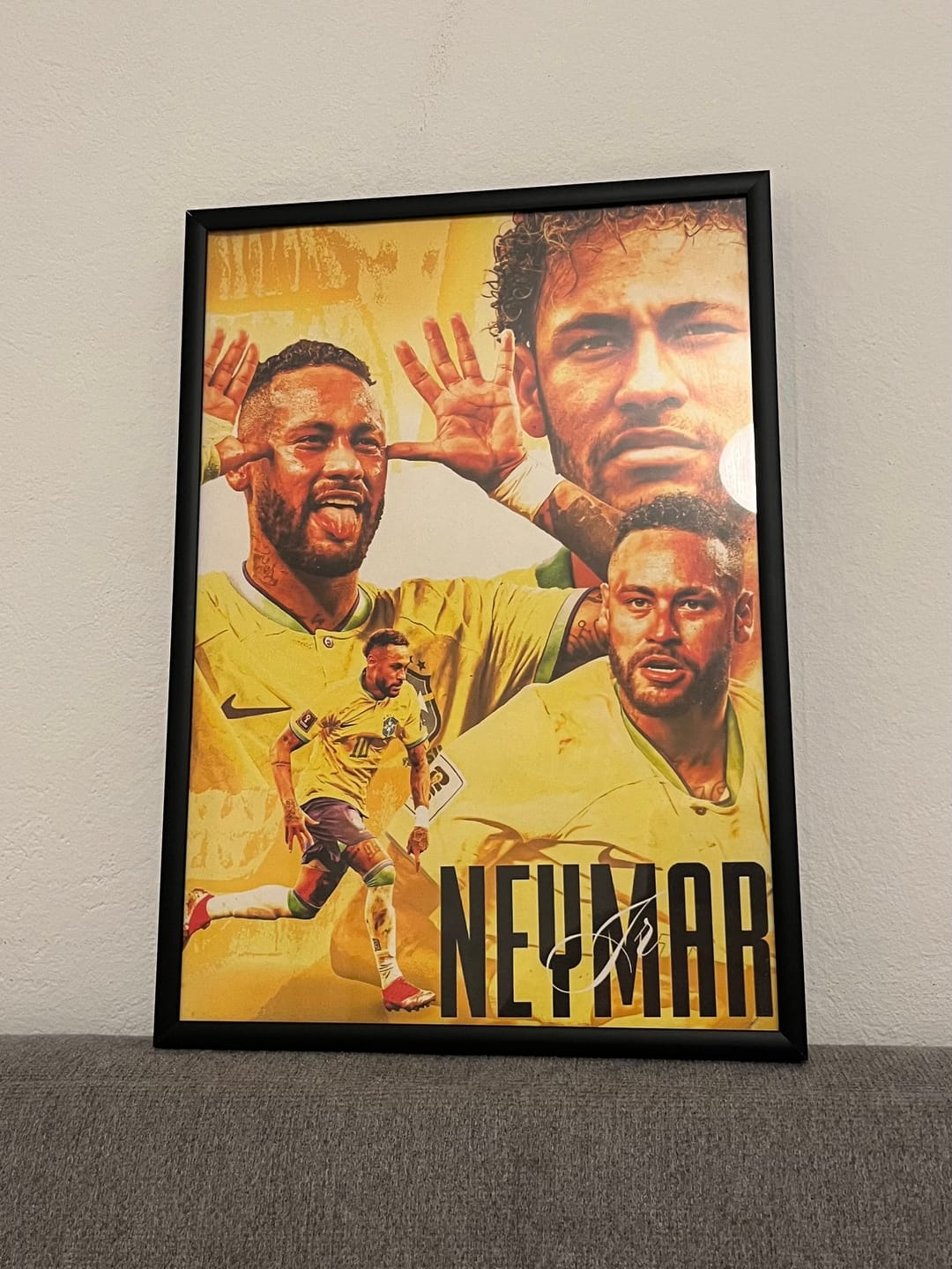 Customer photo review of NEYMAR JR.