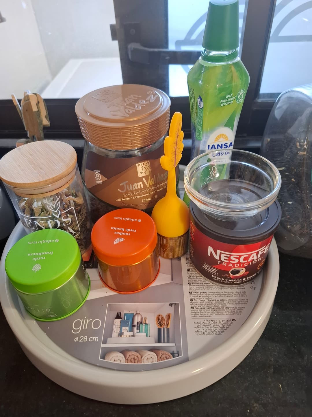 Customer photo review of Organizador Giratorio Simple Giro Metaltex®