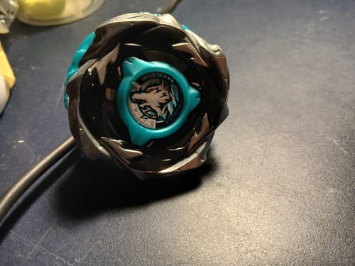 Customer photo review of [Pre-Order] Takara Tomy Beyblade X CX-10 Wolf Hunt F0-60DB