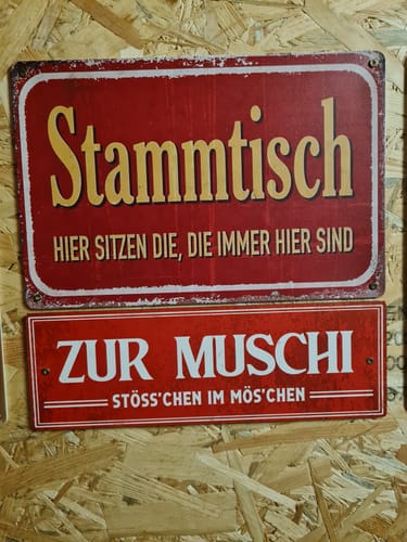 Customer photo review of Vintage Straßenschild mit Wunschtext – Gartenschild