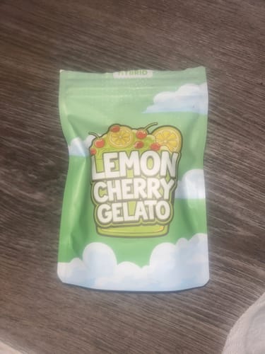 Customer photo review of Lemon Cherry Gelato - Pack of Pre-Rolls (10 Pack) - Hybrid