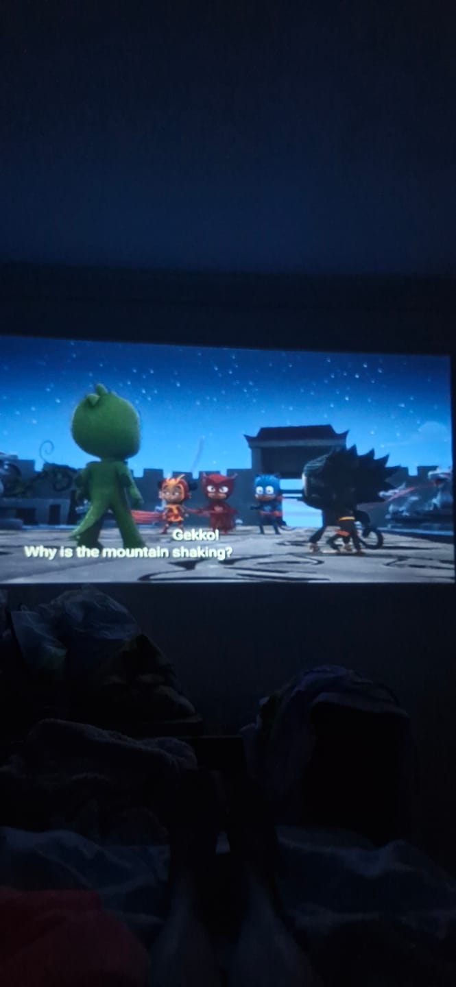 Customer photo review of MovieHub™ Ultra HD Projector + FREE Projector Screen