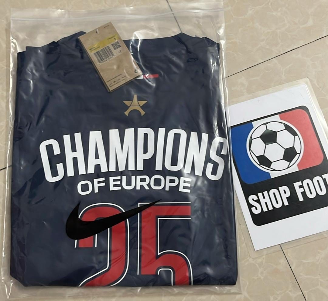 Customer photo review of Maillot PSG I 24/25 - CHAMPIONS