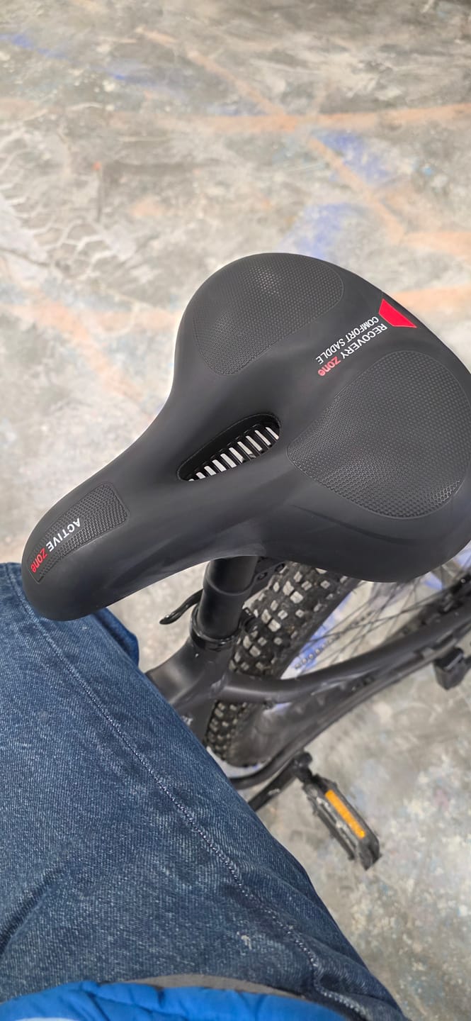 Customer photo review of ROCKBROS Bike Saddle Comfort Shock-absorbing Bike Seat