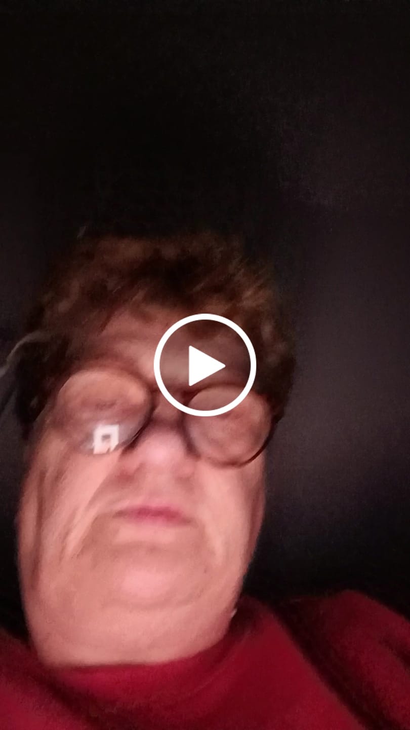 Customer video review of Lantisor cu Cruciulita si pietricele