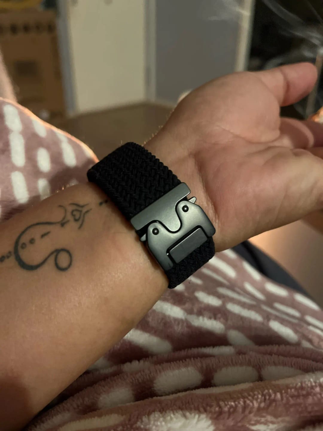 Customer photo review of Bracelet Apple Watch Nylon Tressé Réglable
