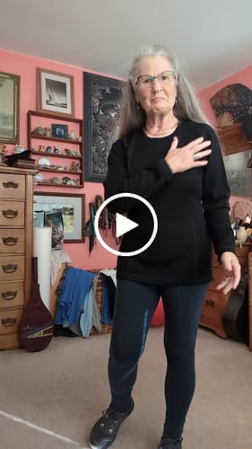 Customer video review of Riley Long Sleeve Crew - Black