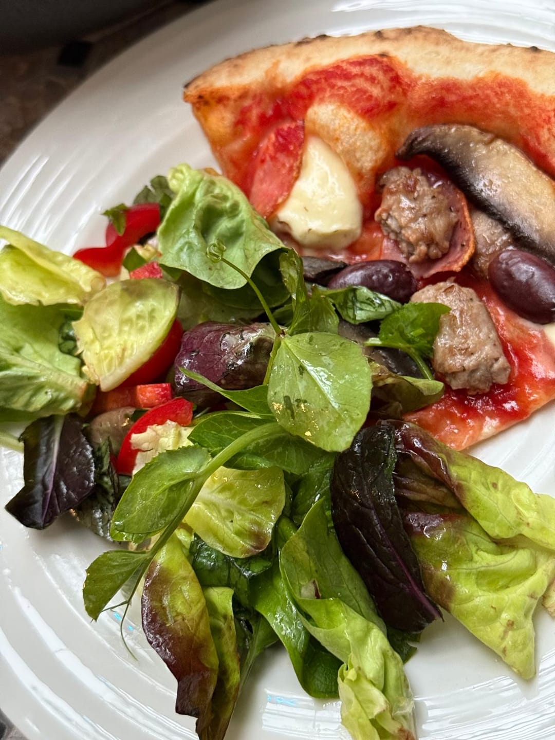 Customer photo review of FAVO 17" Rotating Stone Pizza Oven