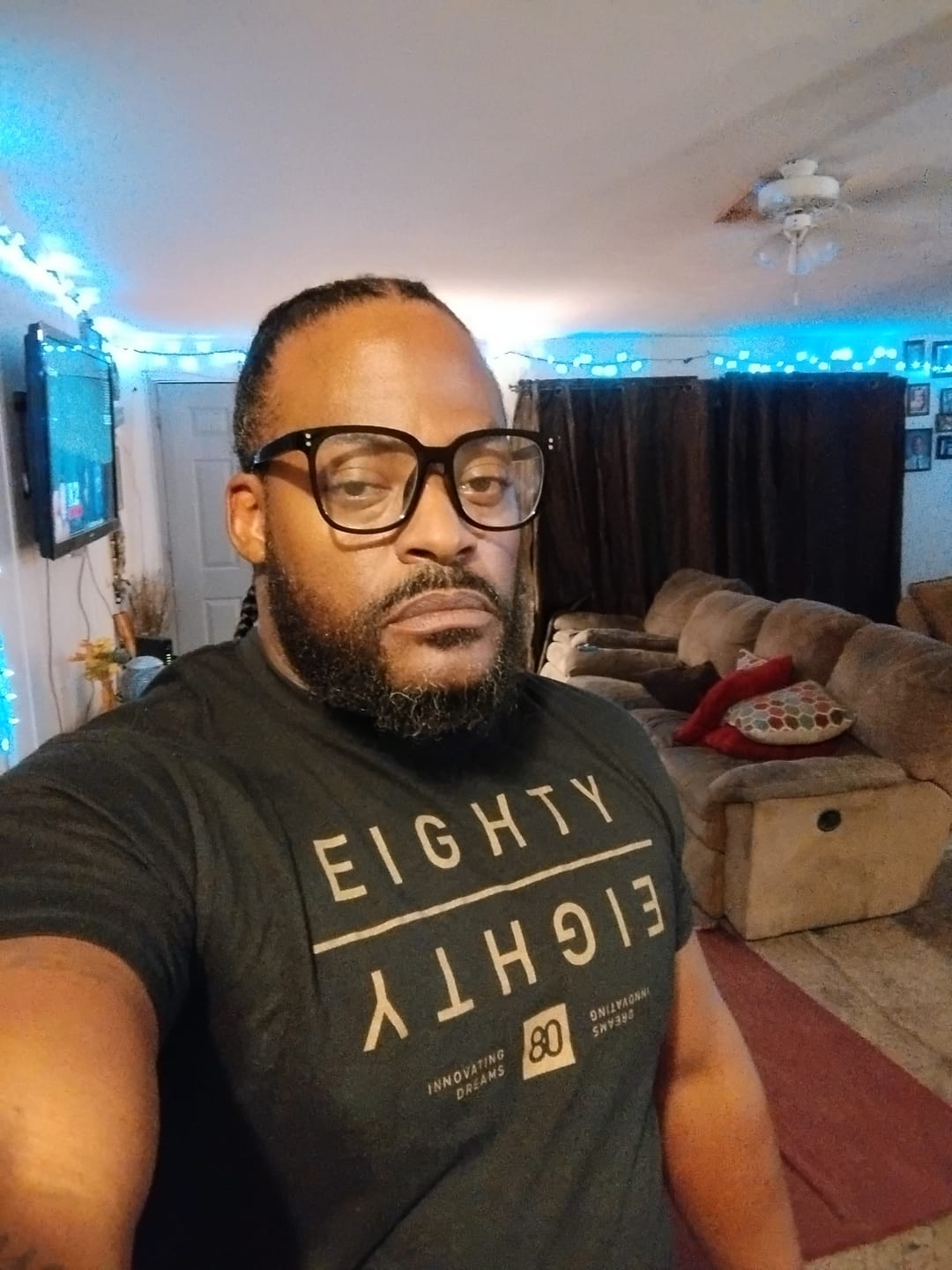 Customer photo review of 80Eighty® Golden MIrror Shirt