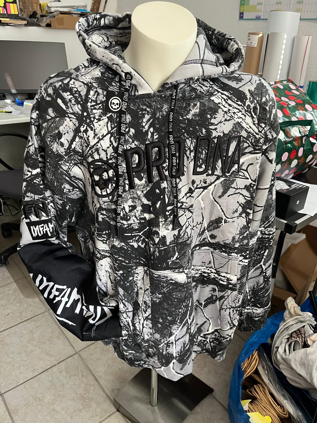 Customer photo review of PRO DNA™ Heavy-Weight Playing Hoodie