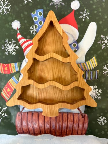 Customer photo review of 11.0x9.5" Christmas Tree Tray 2 Acrylic Router Template [Limited Edition]