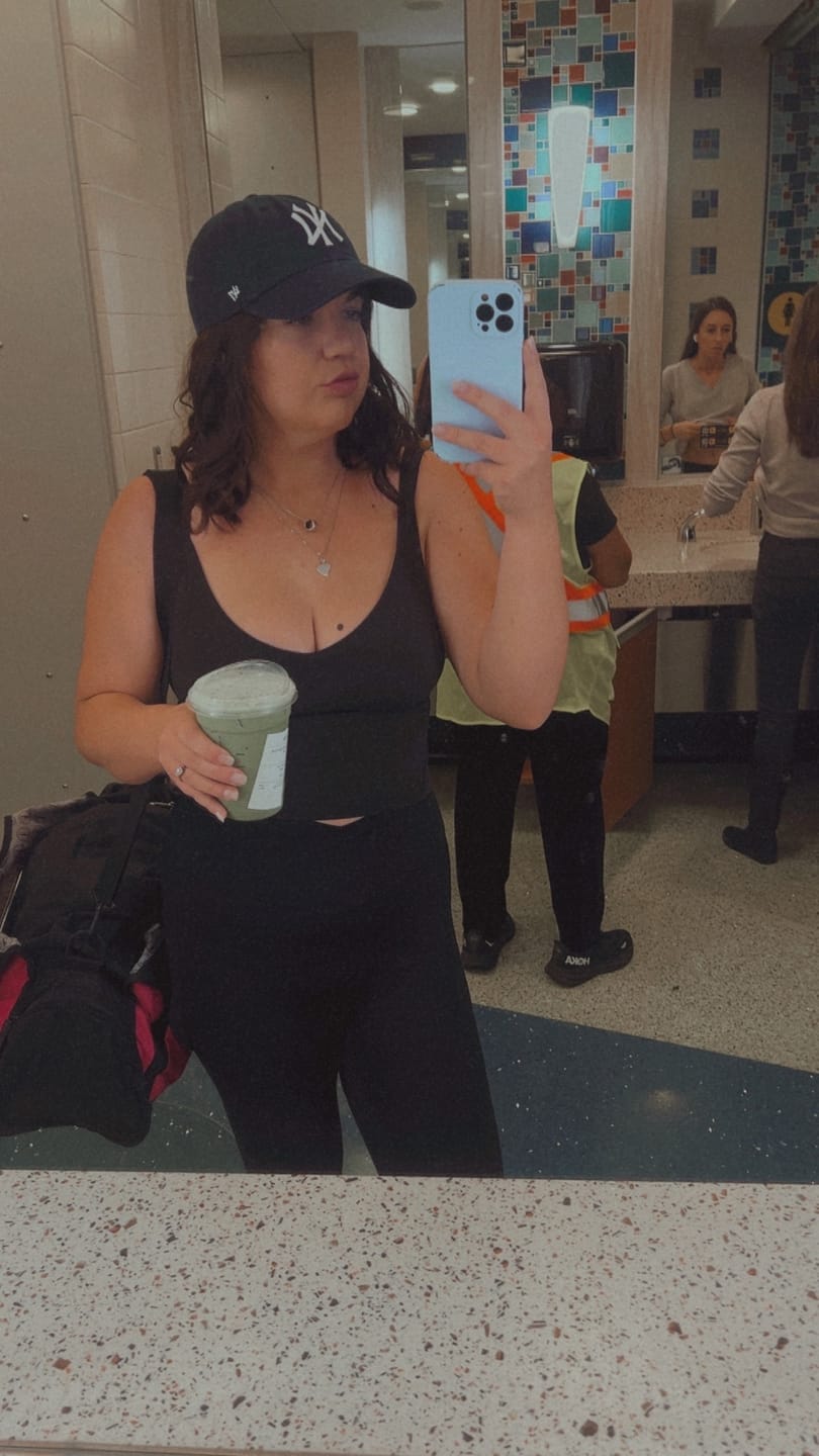 Customer photo review of Bestie Leggings