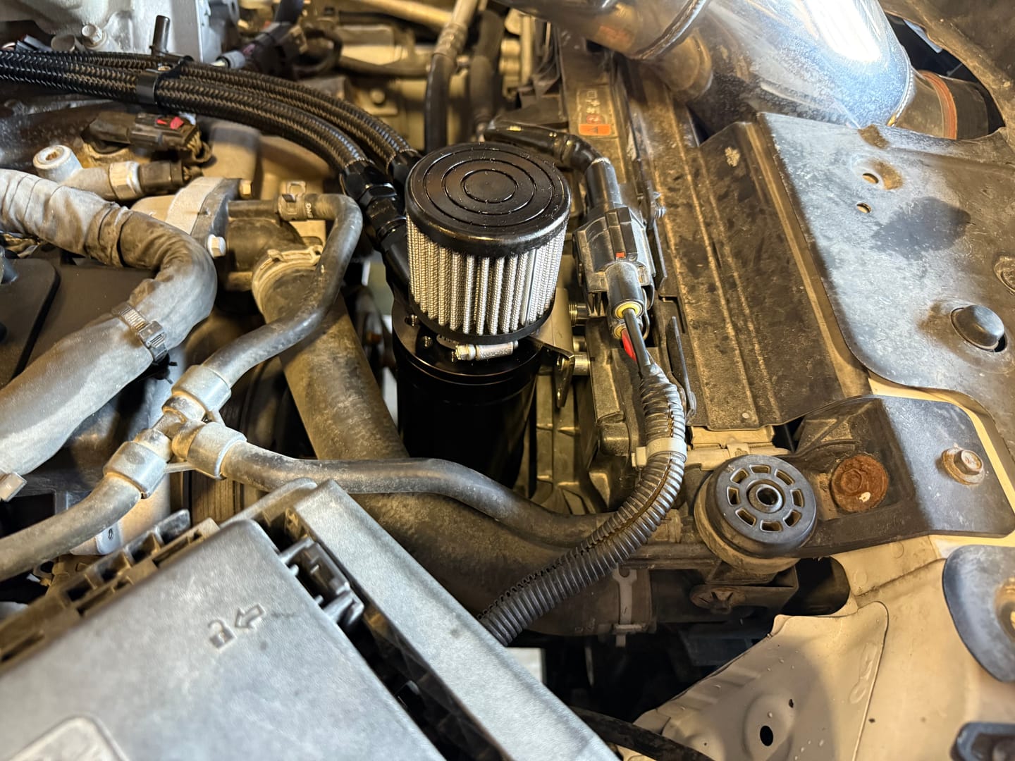 Customer photo review of Top Loader Billet Internally Baffled Oil Catch Can (Dual 10AN Port)