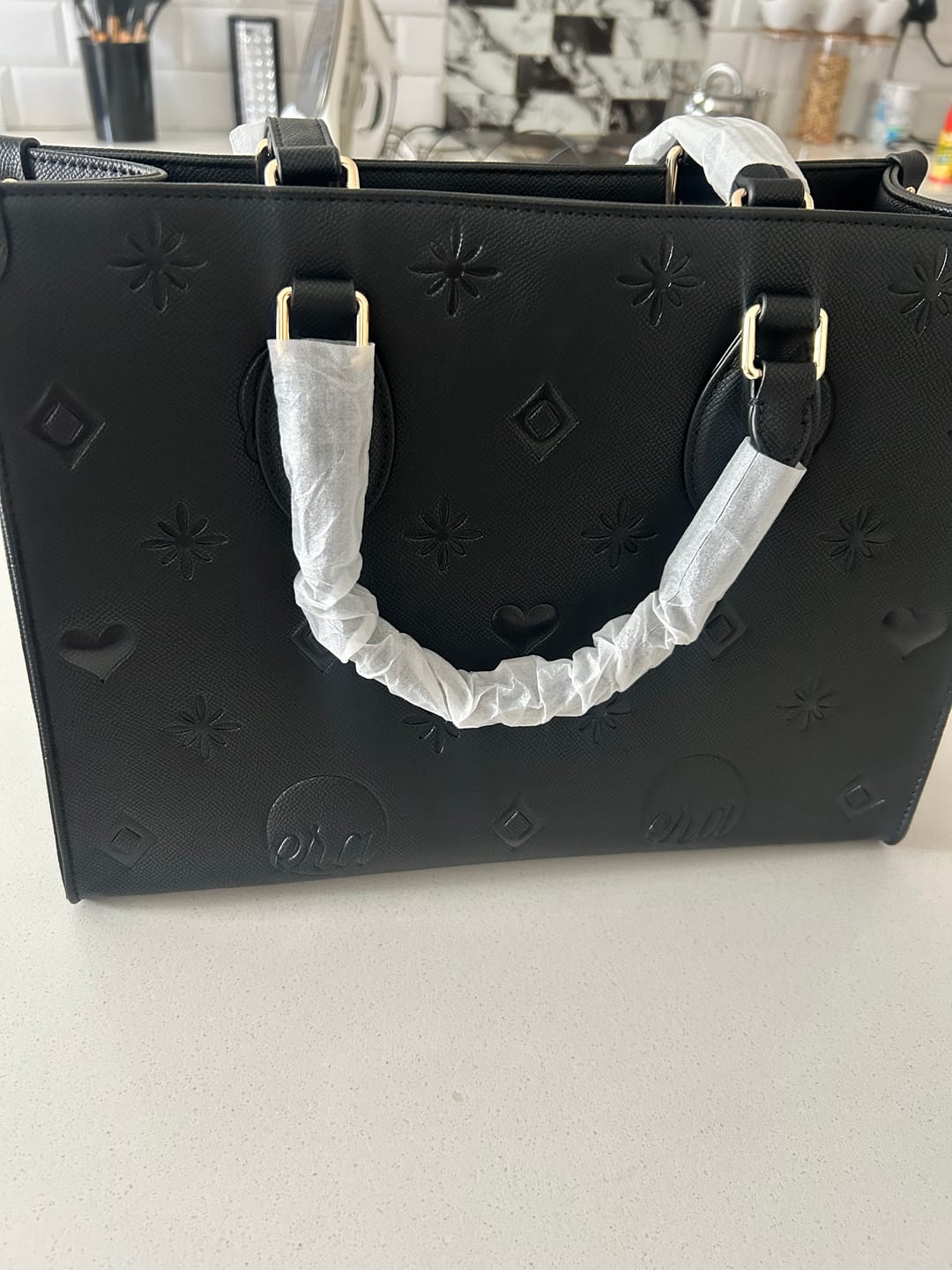 Customer photo review of The Carryall Icon Tote