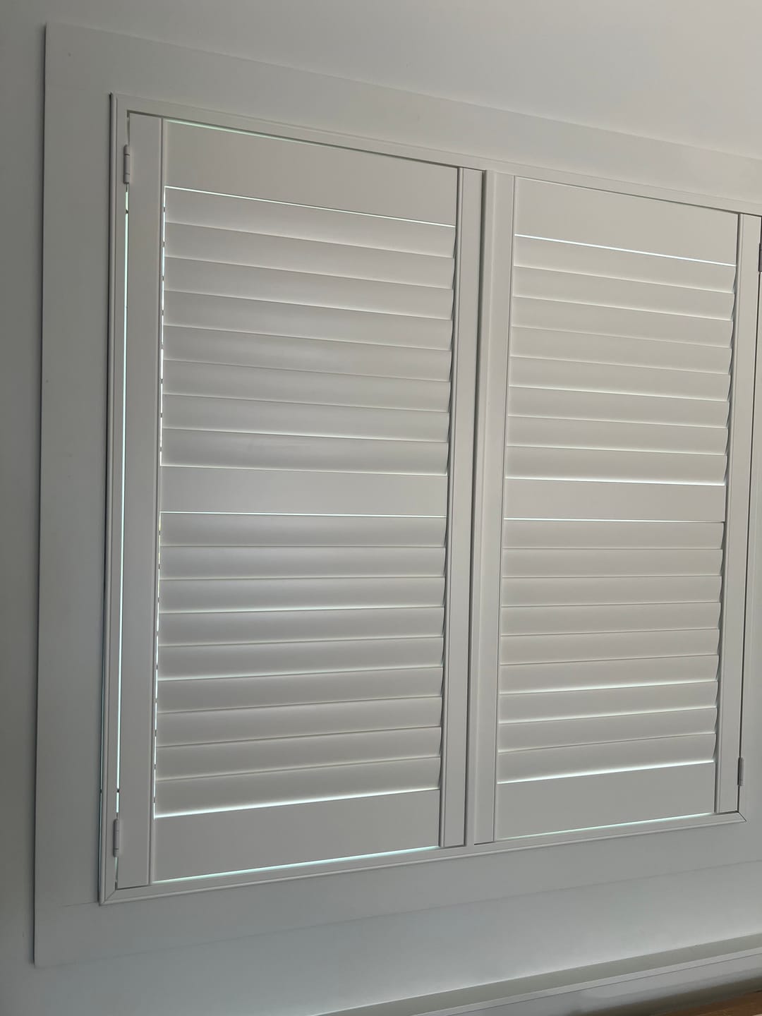Customer photo review of Economy Polyresin Plantation Shutter