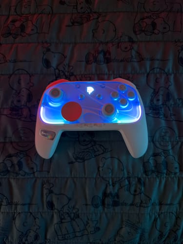 Customer photo review of EasySMX® S10 Gaming Controller for Switch 2: Wake up, TMR Sticks, HD Rumble