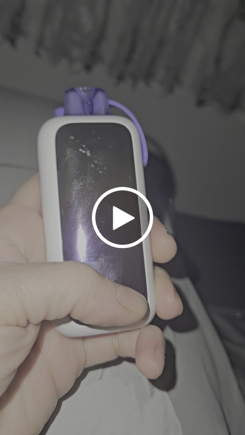 Customer video review of Vozol Star 20.000