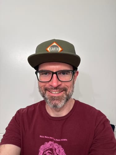 Customer photo review of Big Flat Bill Structured Mesh Hat