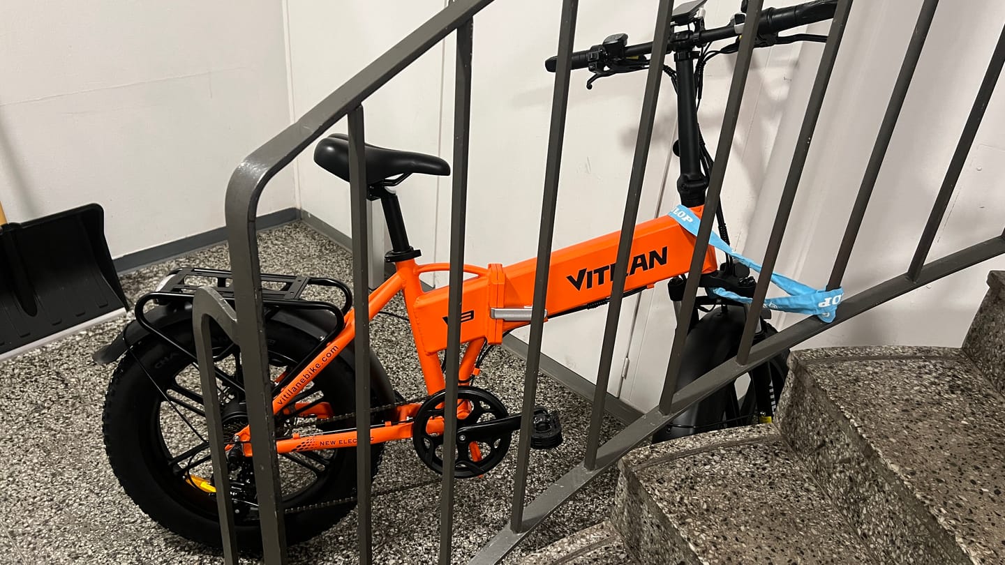 Customer photo review of V3 2.0 Folding Fat Tires Adult All Terrain Electric Bike