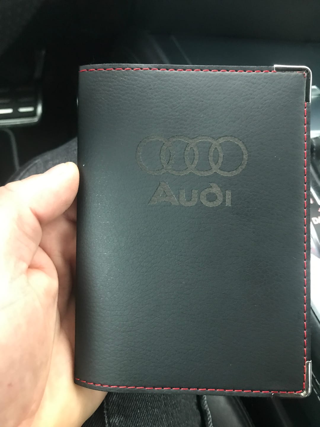 Customer photo review of Porte Carte Grise Audi