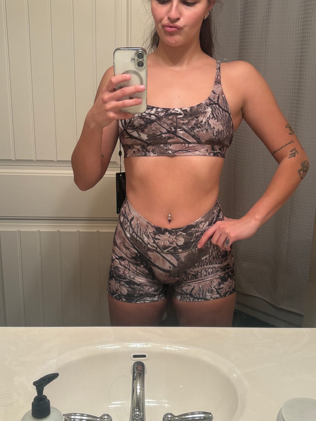 Customer photo review of W1134 - Camo Urban Shorts 5"