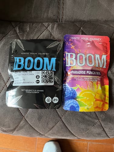 Customer photo review of Paradise Punch Gummies