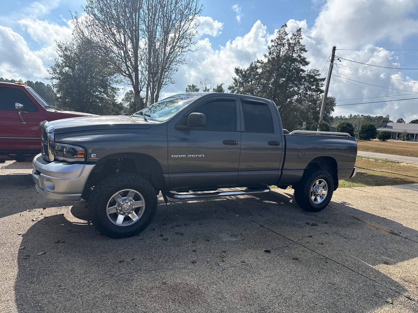 Customer photo review of 1994-2013 Dodge Ram 2500 / 3500 4x4 Leveling kit with shock tower