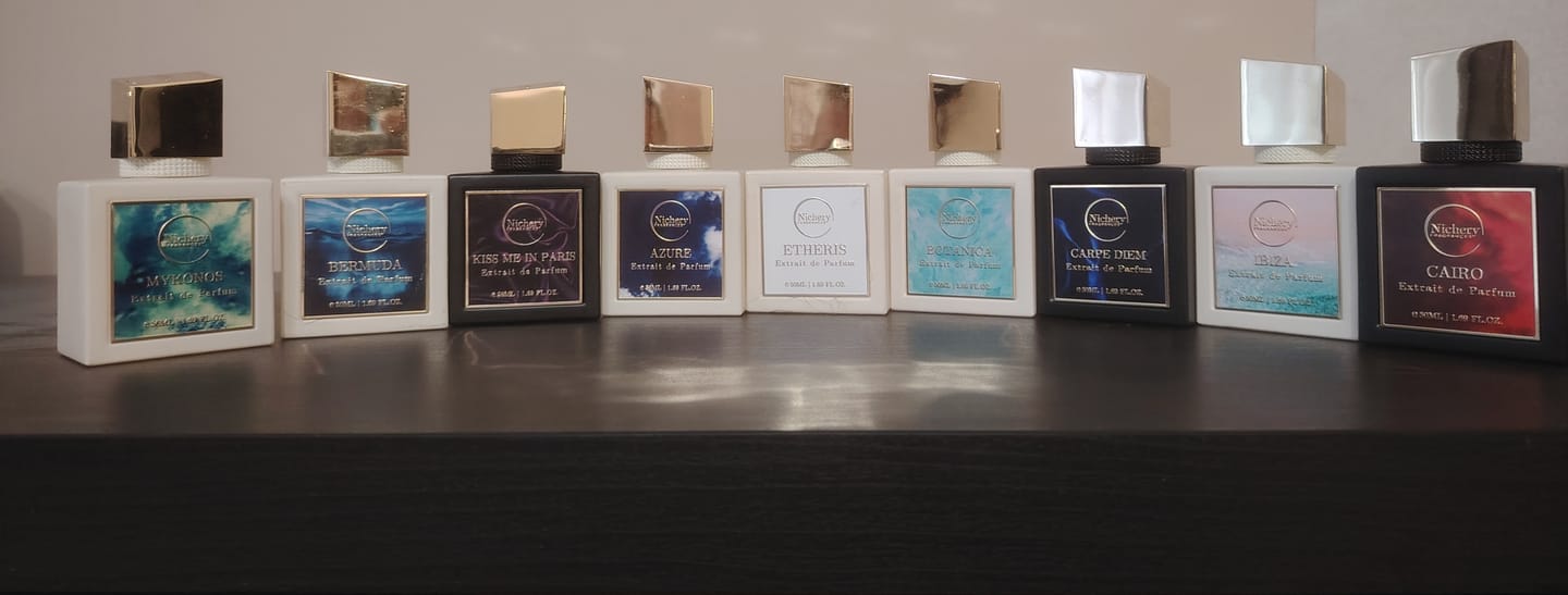 Customer photo review of Nichery Kiss Me in Paris Extrait de Parfum - Unisex 50ml