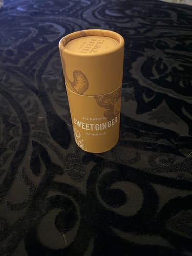Customer photo review of Sweet Ginger Vapor Rub