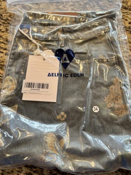 Customer photo review of Aelfric Eden Floral Baggy Jeans
