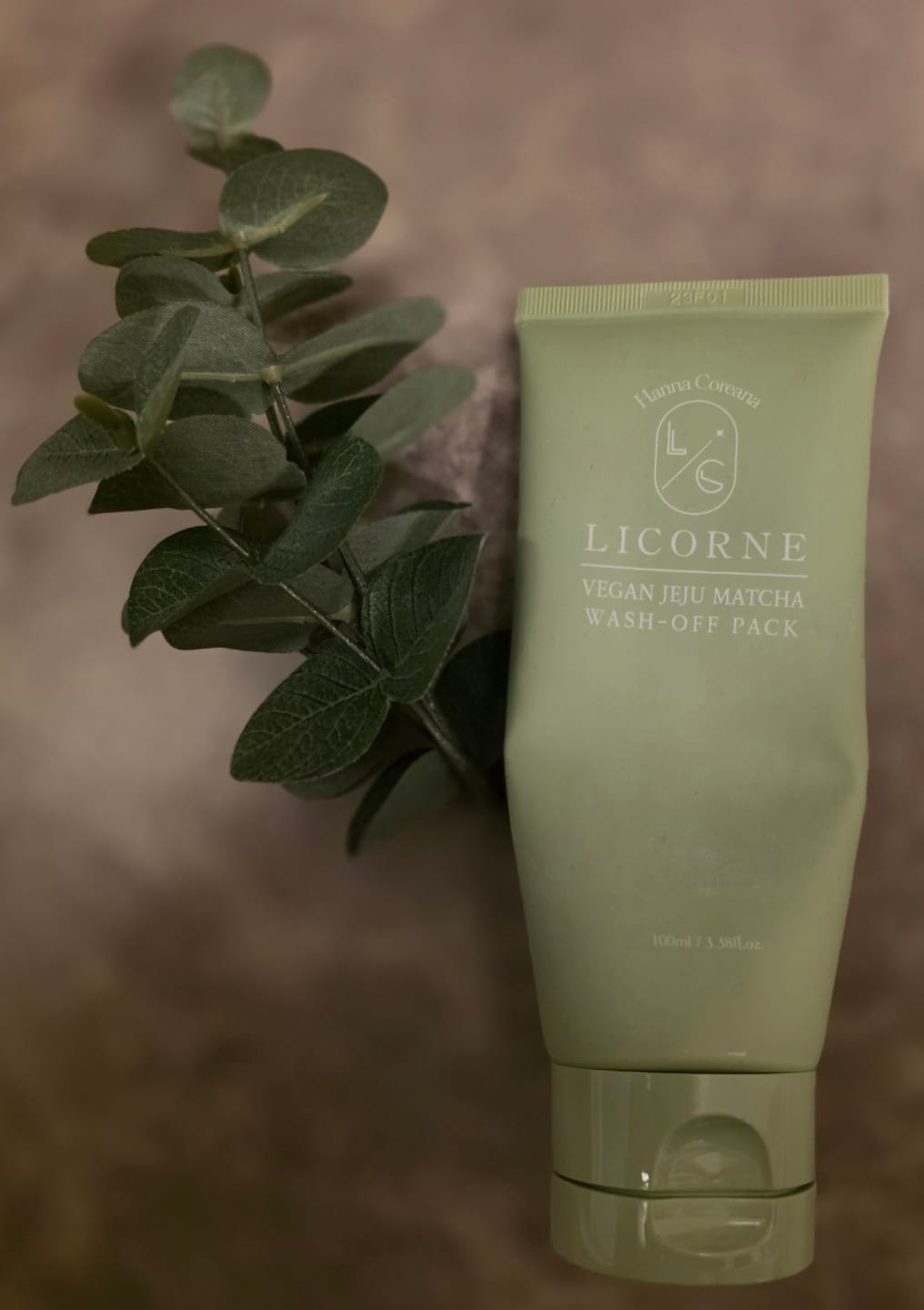 Customer photo review of Licorne Jeju Matcha Wash Off Maske (100ml)