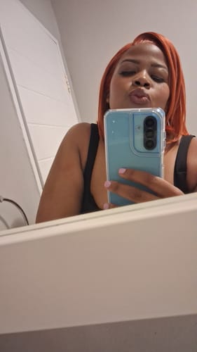 Customer photo review of Peruvian Lace Front Wig - 10" - 350