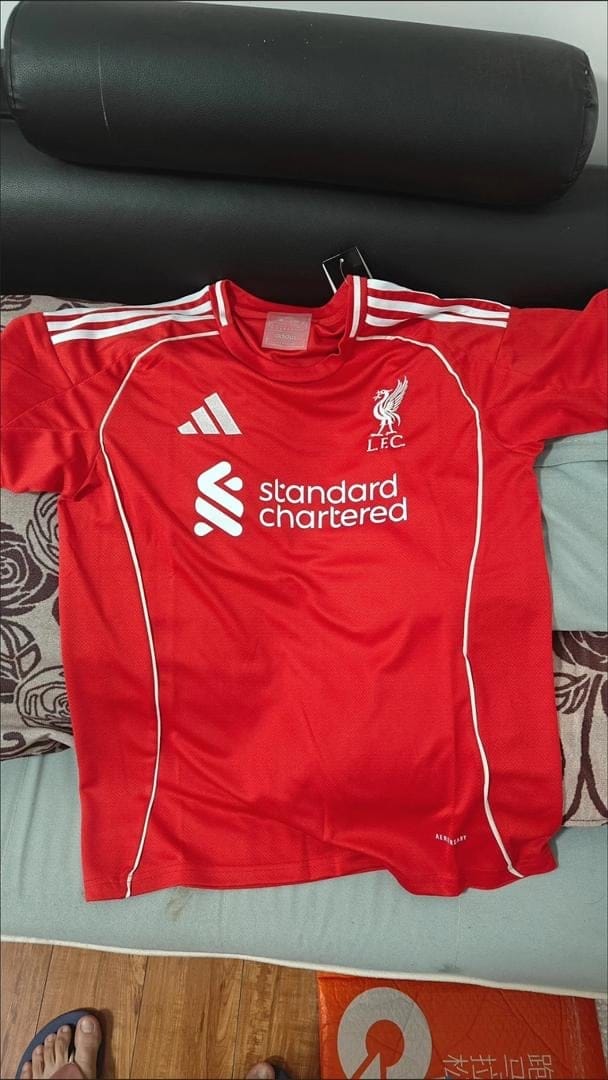 Customer photo review of Maillot Liverpool I - 25/26